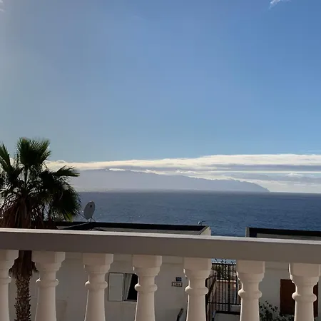 Apartman Ocean Pearl, Luxurioeses Haus, Meerblick, Grosse Sonnenterrasse, Teneriffa Sued, Gigantes, 600m Zum Strand, 200m Zum Ort, Ruhig